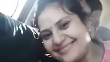 Indian Marrried Babe XXX Romance with Ex Boyfriend in Car