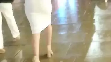 Candid Sexy Indian Ass - Big Juicy Bubble Butt - Tight Dress