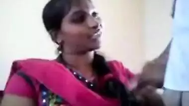 Desi office secretary’s first blowjob with her boss