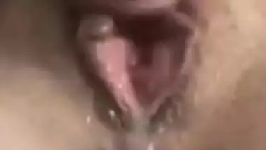 MEXICAN LESBIAN BABES EATING IT OUT