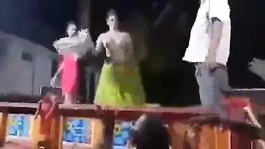 Hot Telugu Hijra Showing Pussy And Boobs To Village Men