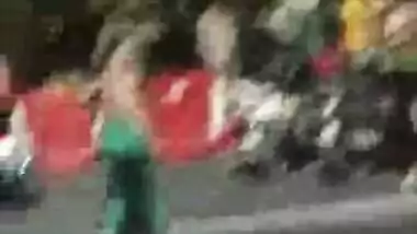 Hot MMS Of Naked Girls In Delhi Road