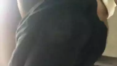 Update Sexy Indian Girl Fucking And Blowjob in stairs with her BF Part 1