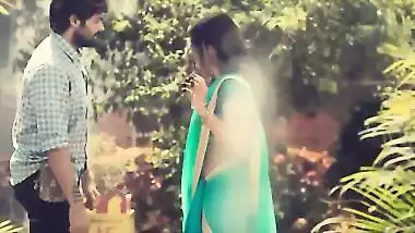NAVEL - Actress Hebah Patel Hot Navel Suck and Hot Expression