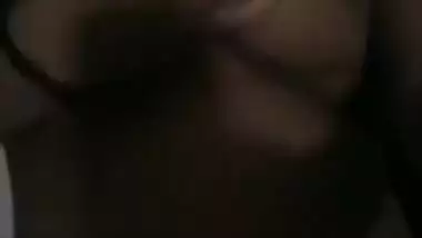 Hot Desi EX GF video leaked By BF super hot babe
