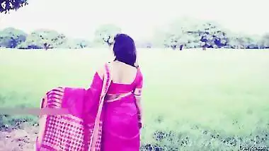 Desi village girl sexy photoshoot