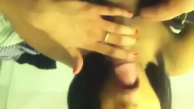 Sexy Gujarati girl sucking her lover’s penis