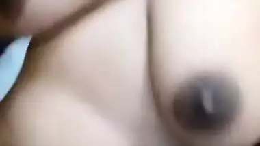 Desi female takes her XXX boobs to light and touches the sex peach