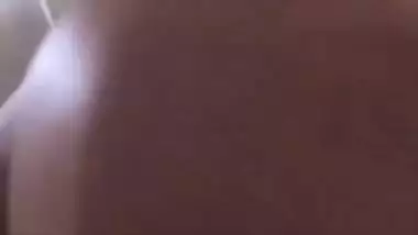 Super horny srilanken desi aunty fucking hard with moans