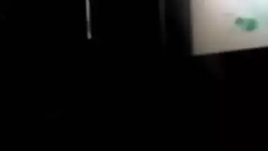 Slim Figure Small Boob Lankan Girl Bathing