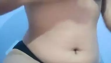 Cute Desi Girl Shows Boobs Part 1