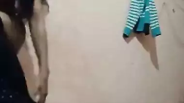 Horny bhabhi mms many videos part 1