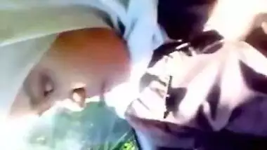 Tamil Muslim girl boobs