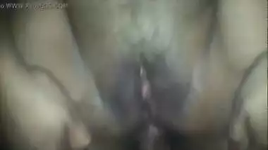 Secret boyfriend exploring the holes of sexy aunty