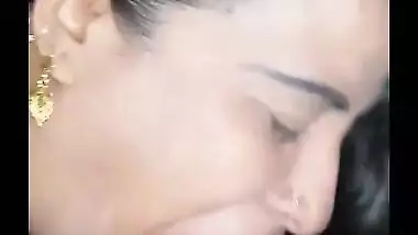 Mature chubby aunty sex with her husband’s friend video