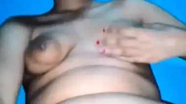 Desi local randi show her pussy